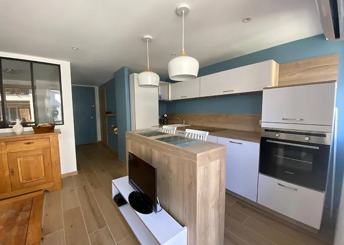 Apartament 30 M2 Hyper Centre, Neuf, Parking Gratuit, 3 Etoiles